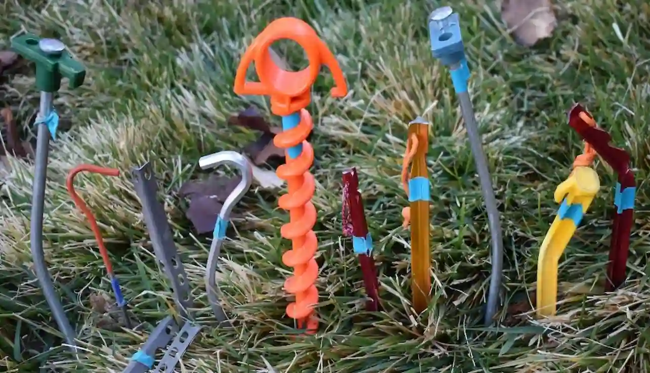 How to Use a Tent Stakes
